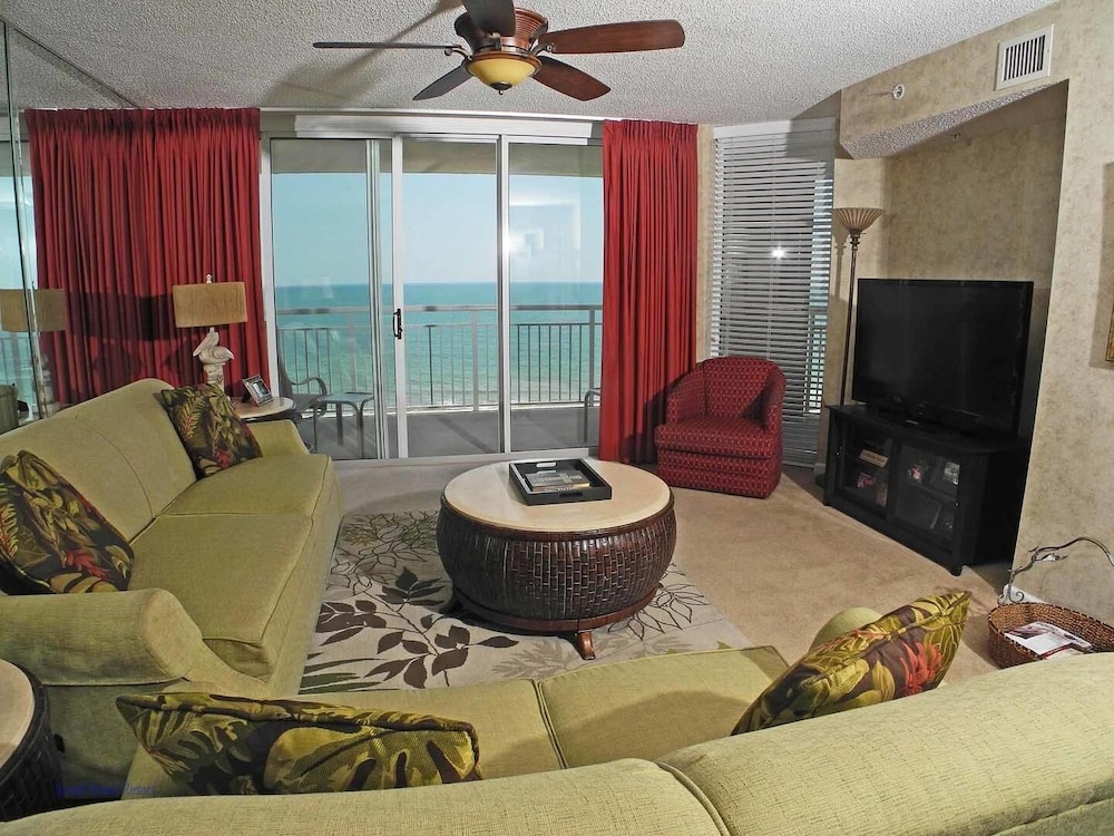 Condo, 2 Bedrooms