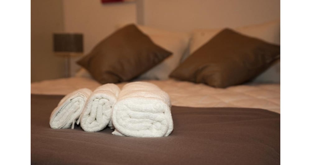Classic Double Room, Ensuite (Camera Fuxia) photo 2