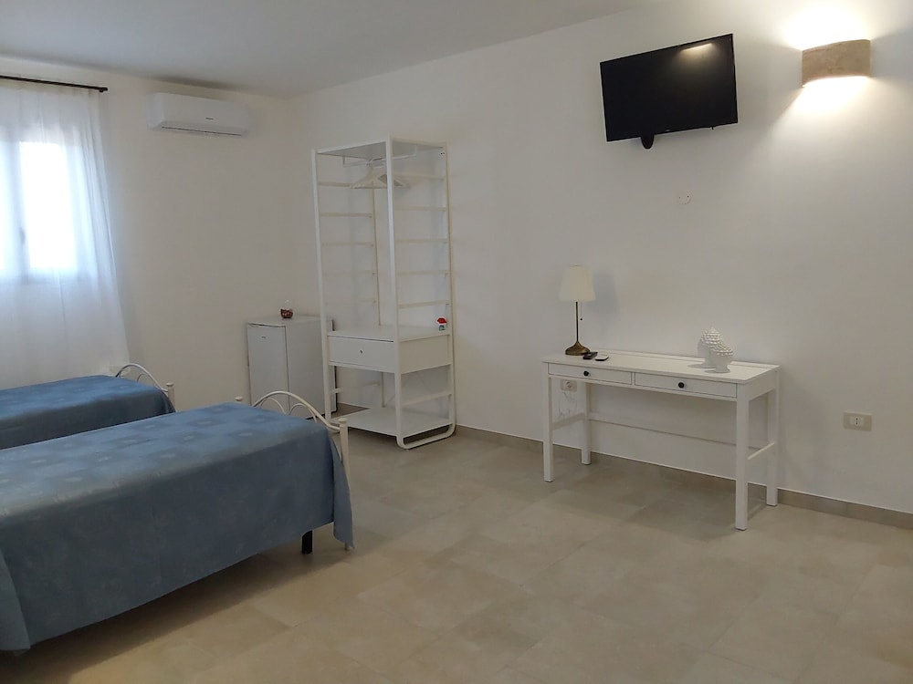 Superior Triple Room photo 2