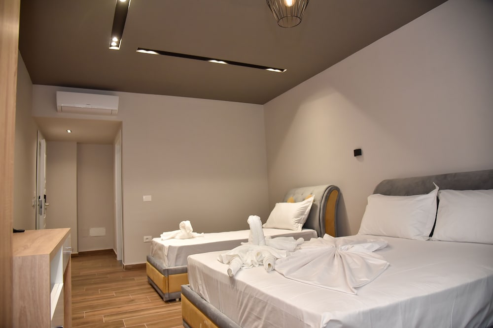 Standard Triple Room, Balcony