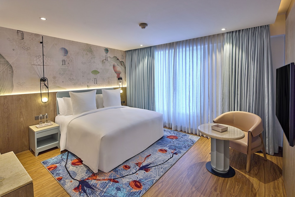 Premier Room Smart Laundry, Espresso Machine and Non-Alcoholic Mini Bar