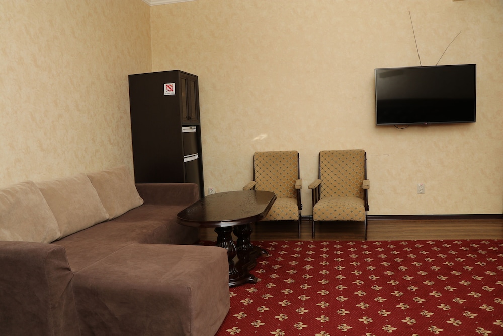 Premium Twin Room photo 3