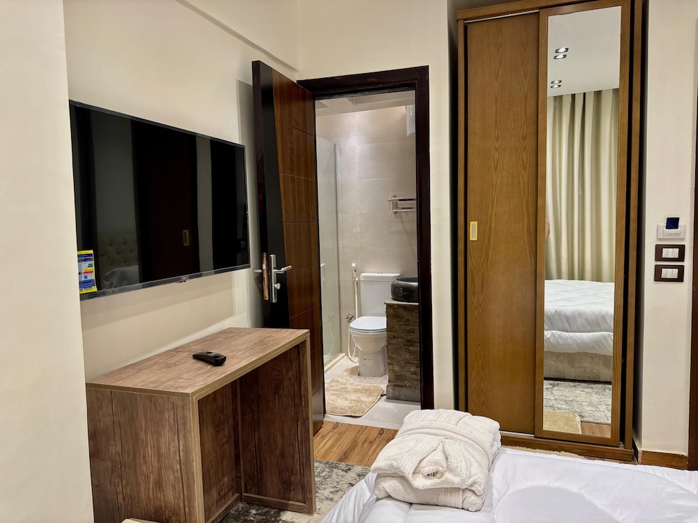 Deluxe Double Room photo 3