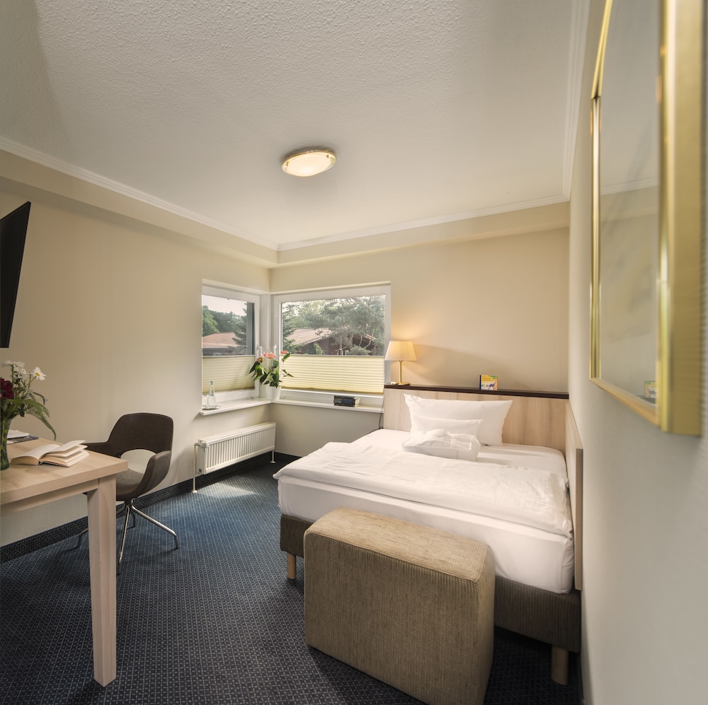Standard Room, 1 Twin Bed photo 2