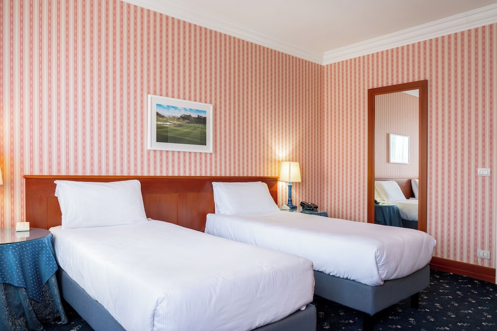 Deluxe Double Room - Photo 3