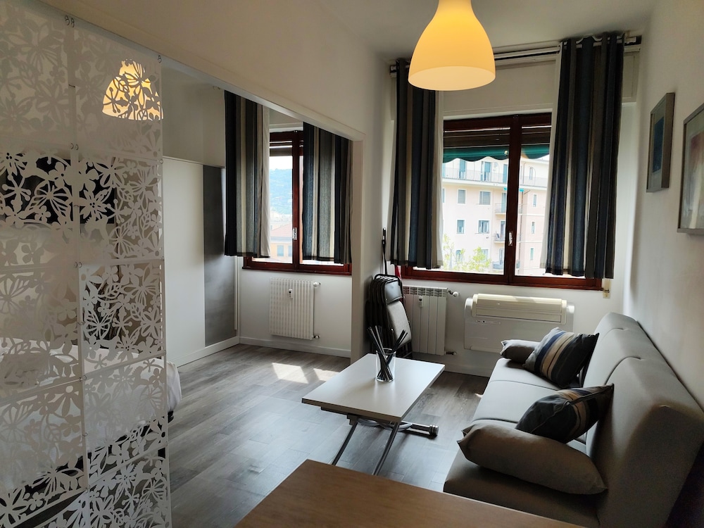 Comfort Studio, City View