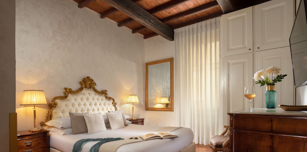 Superior Apartment with Sauna - Via della Croce 14