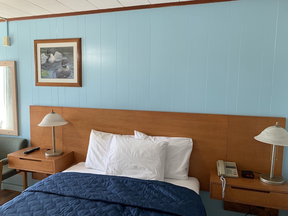 Standard Room, 1 Queen Bed photo 1