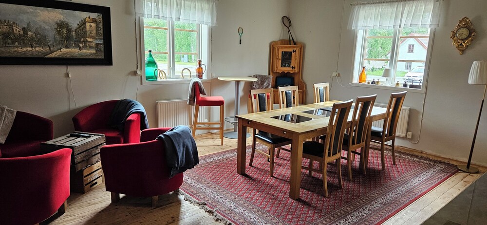 Comfort House, 5 Bedrooms photo 1
