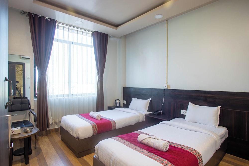 Deluxe Twin Room - Photo 1