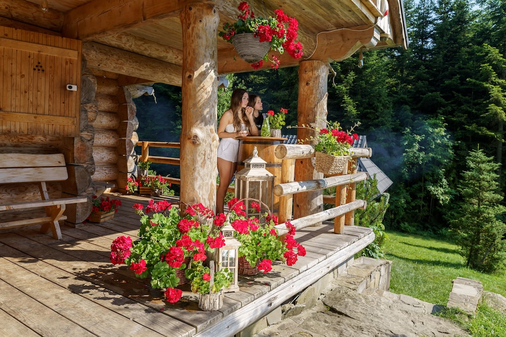 Romantic Cabin photo 2