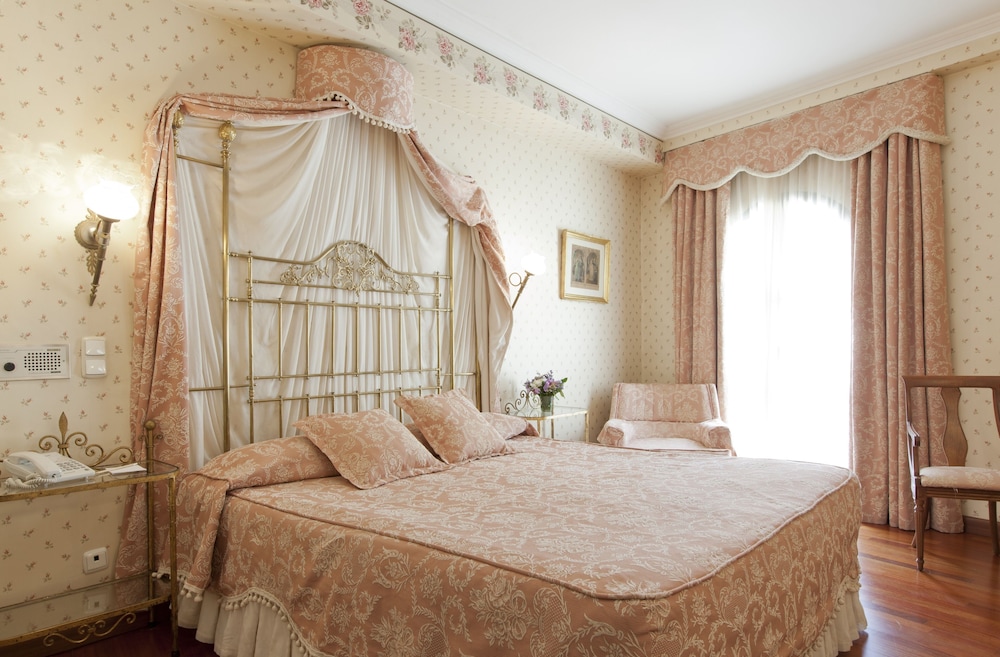Superior Double Room photo 2