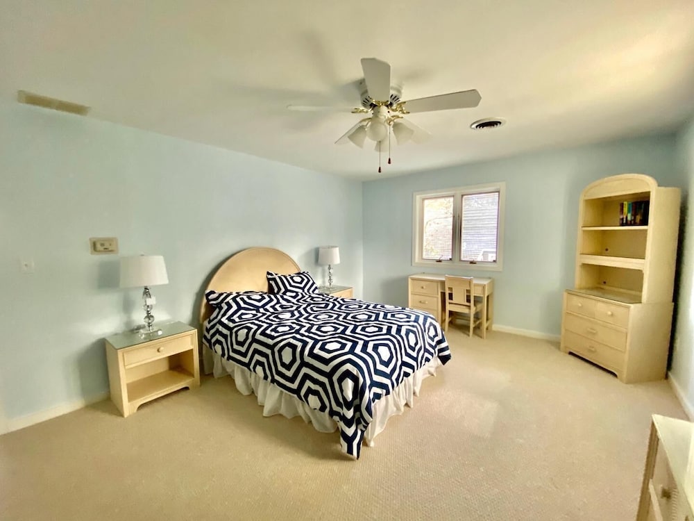 House, Multiple Beds, Patio, Garden View