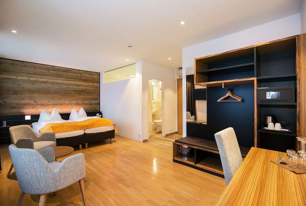 Double Room - Photo 3