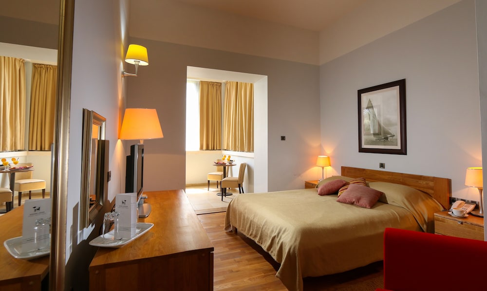 Standard Double Room photo 1