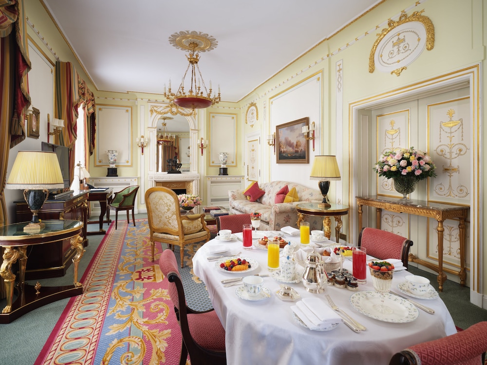Suite (The Trafalgar)