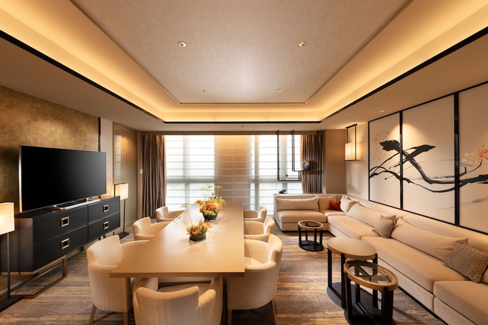 Executive Suite, 2 Double Beds photo 1