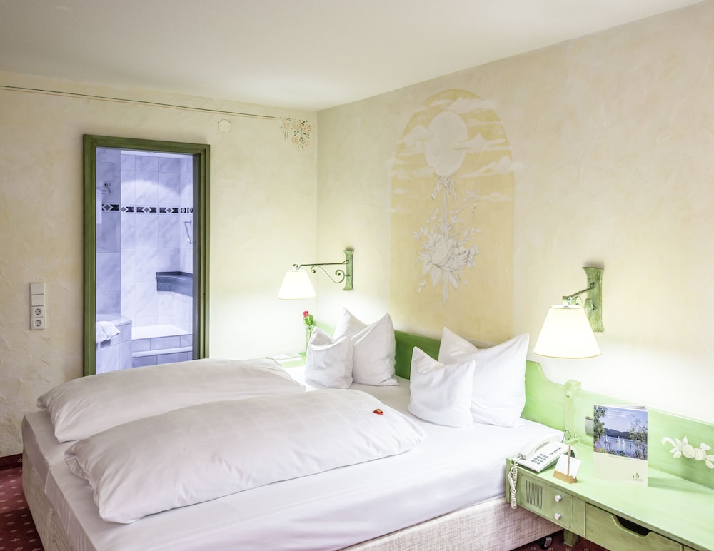 Superior Suite - Photo 1