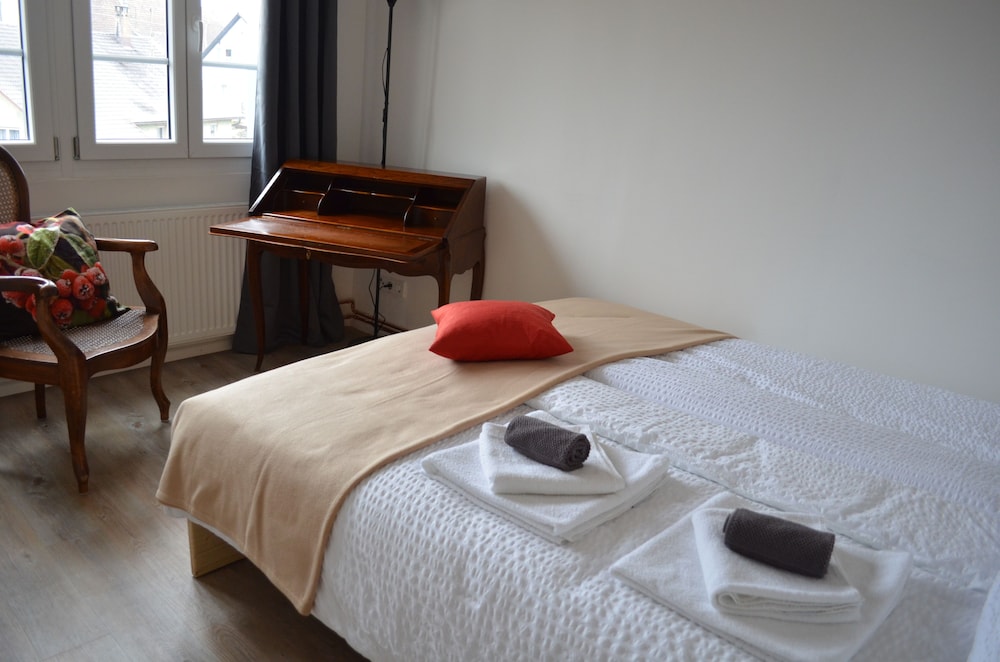 Standard Twin Room photo 2