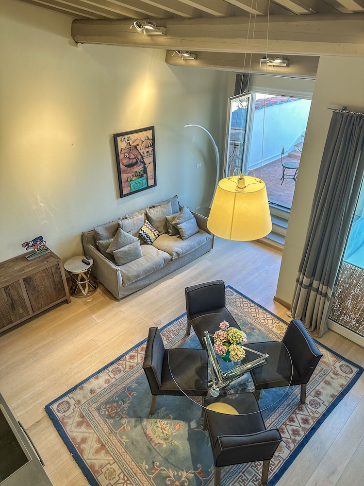 Design Apartment, 2 Bedrooms photo 1