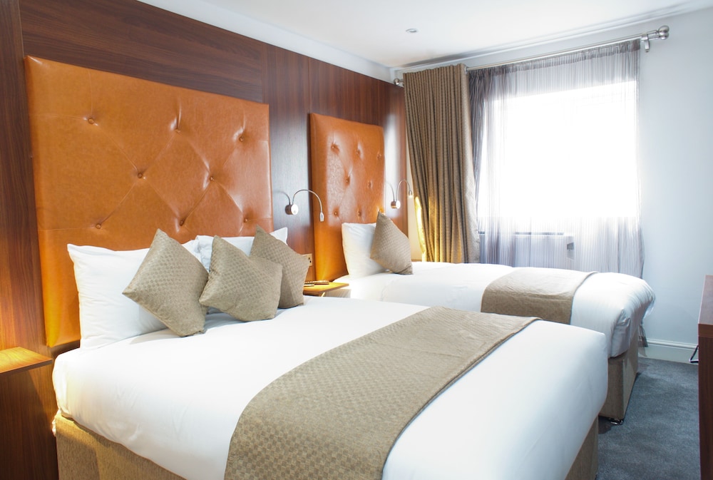 Standard Triple Room - Photo 1
