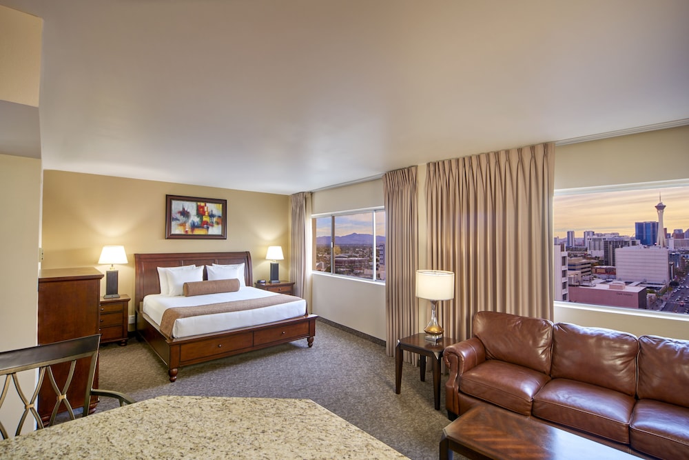 Regal Suite photo 1