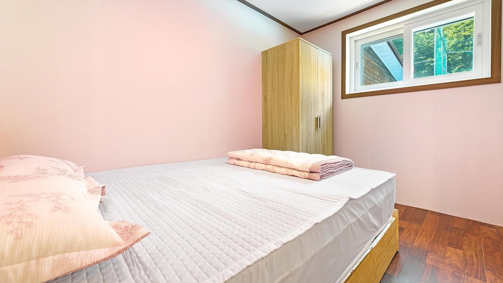 Basic Room, 1 Bedroom (Sandara(family)) photo 3