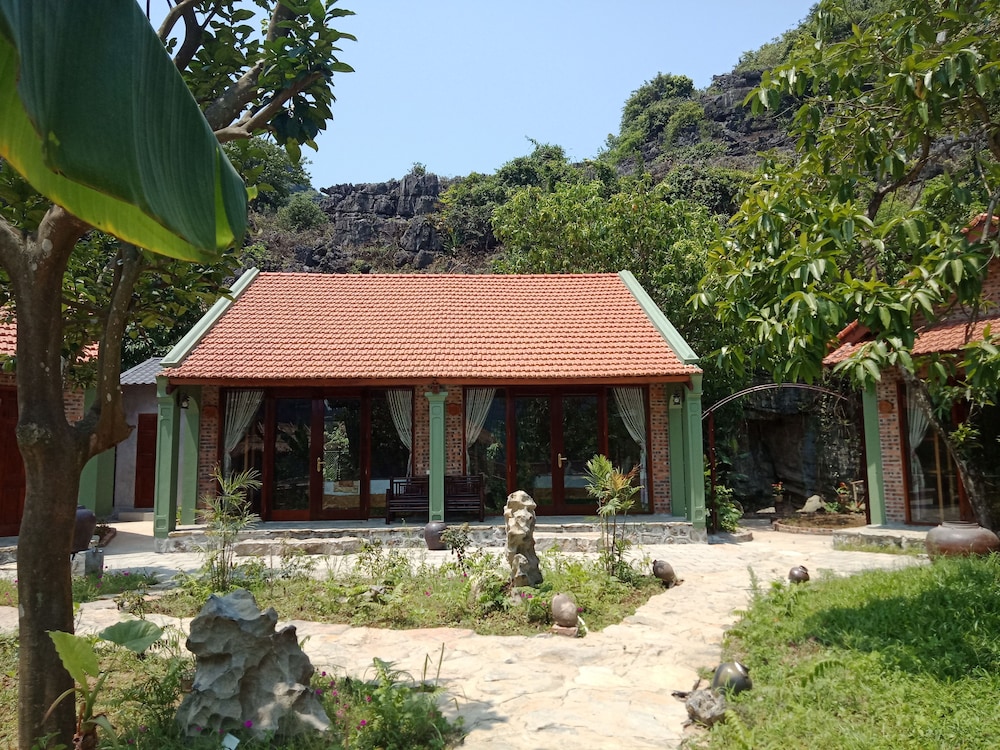 Honeymoon Suite, Courtyard View photo 3