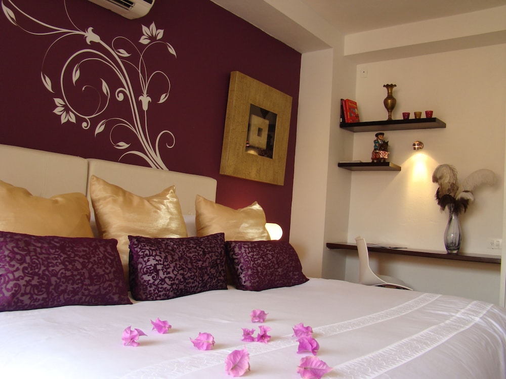 Standard Double Room photo 3