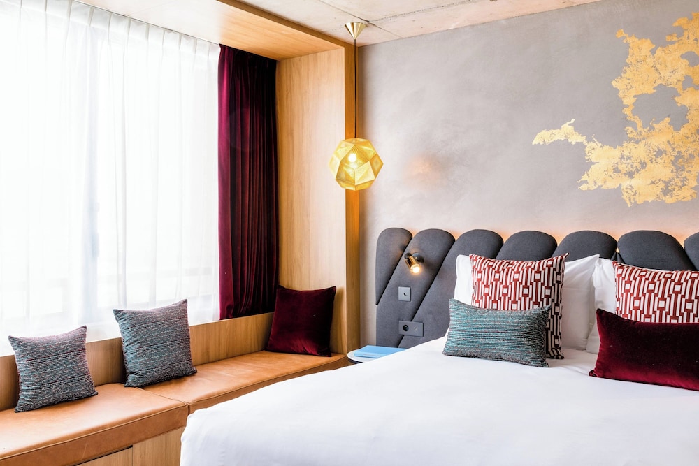 Room, 1 Queen Bed - Photo 3