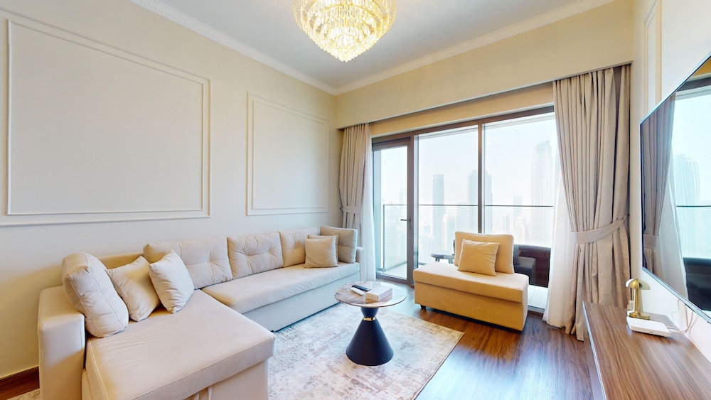 Apartment, 2 Bedrooms, Pool Access photo 2