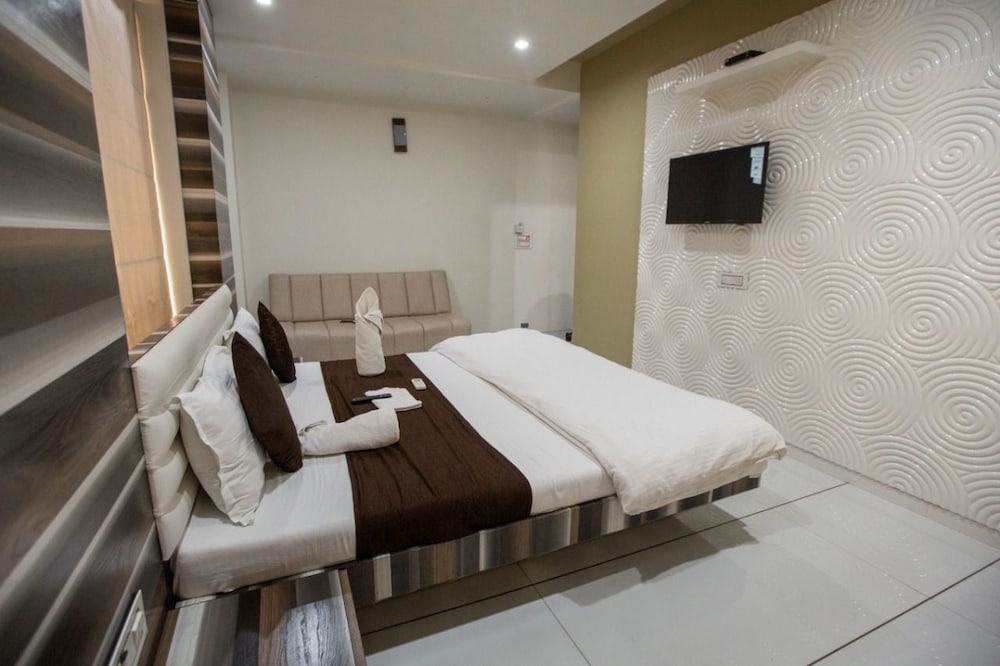 Signature Room photo 3