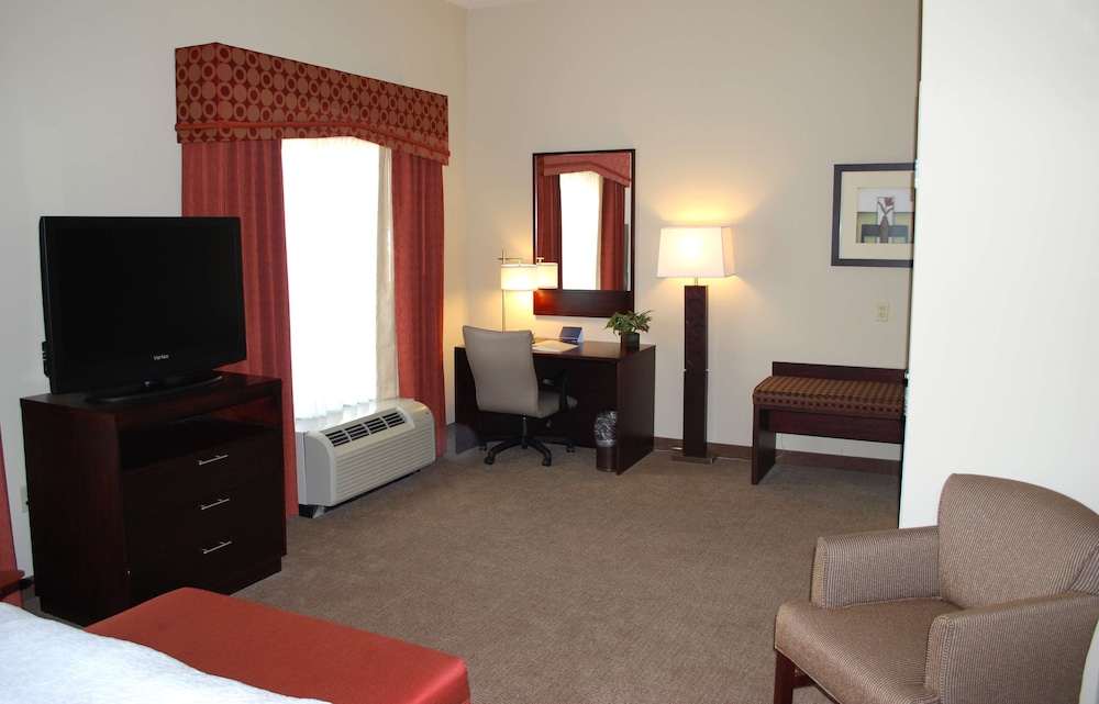 Signature Studio Suite photo 1