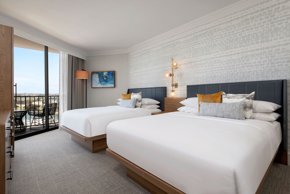 Premium Room, 2 Queen Beds, (Marina Tower Newly Renovated) - Photo 1