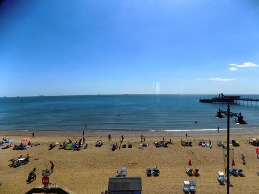 Standard Triple Room, Sea View - Photo 3