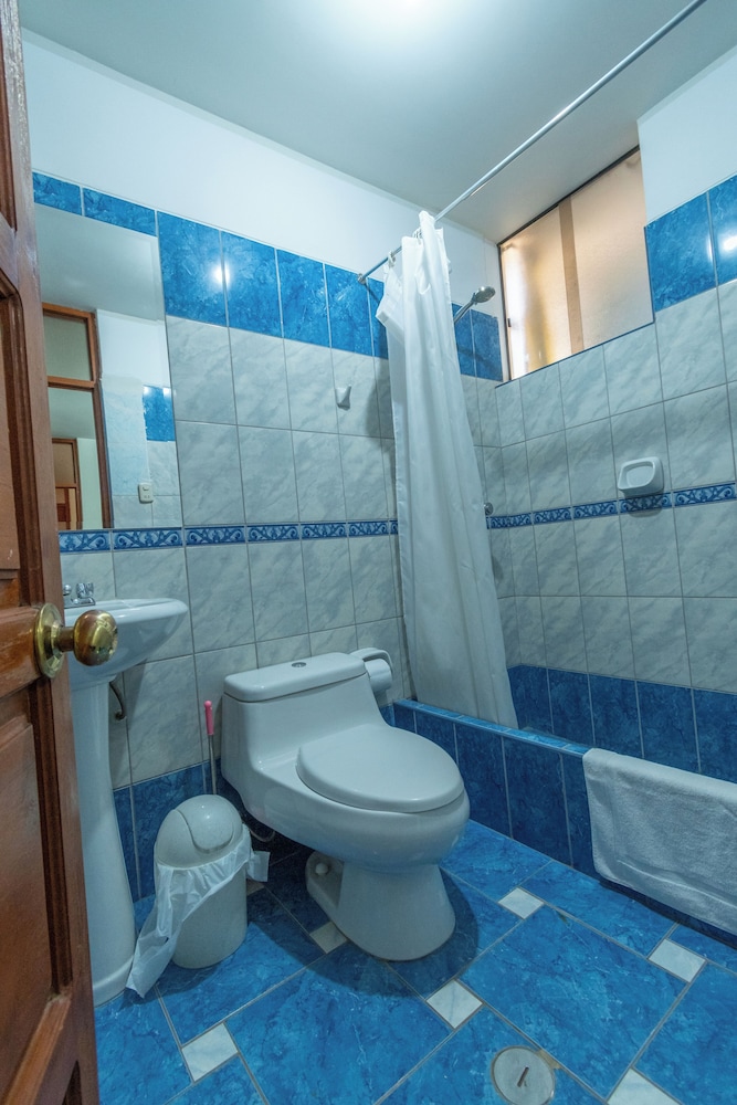 Basic Double Room Single Use, 1 Double Bed - Photo 5