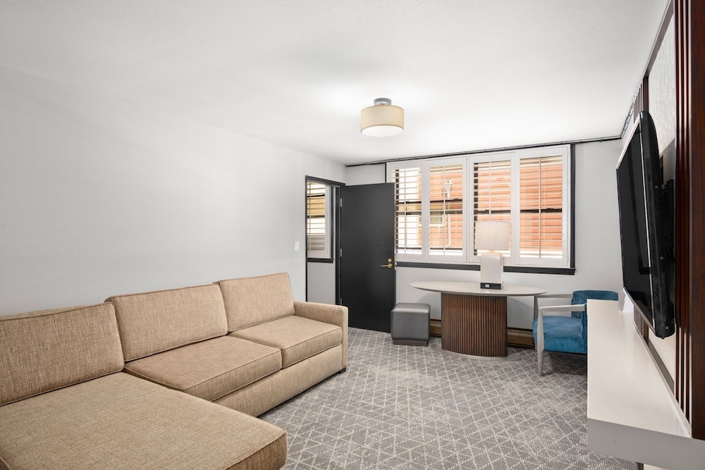 Junior Suite - Photo 6