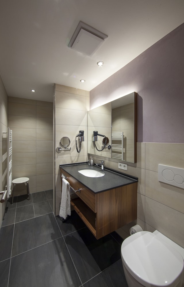 Deluxe Double Room - Photo 8