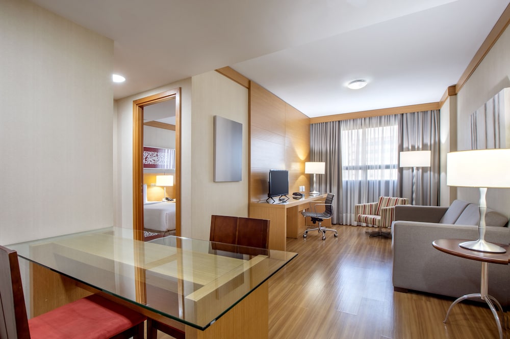 Standard Room - Photo 9