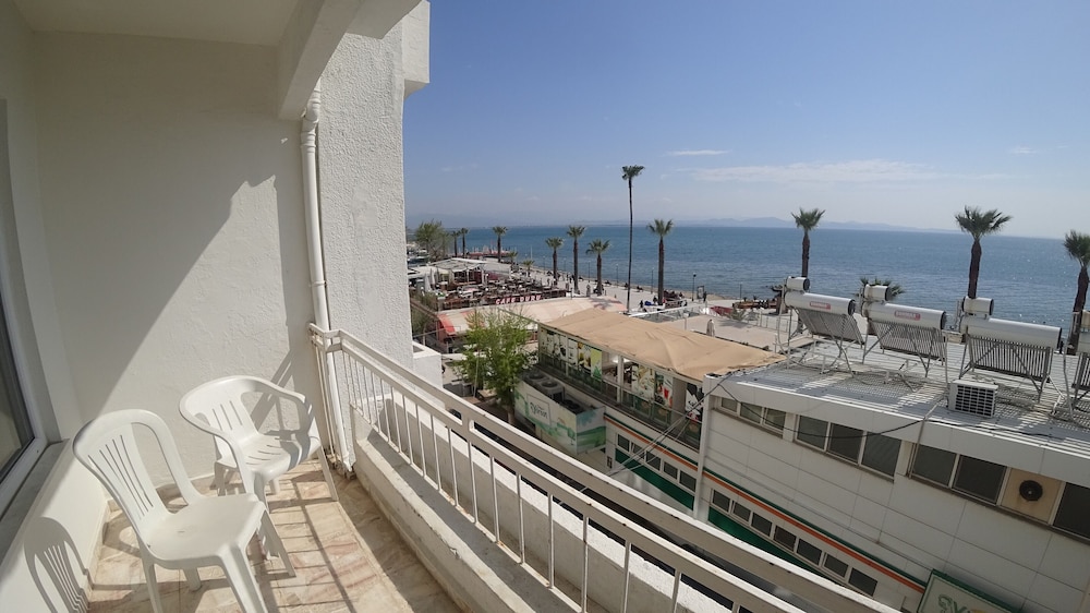 Panoramic Room, Balcony, Sea View photo 2