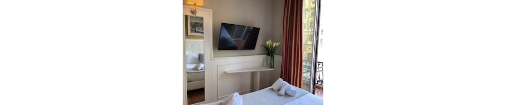Economy Double Room Single Use, 1 Double Bed, Balcony photo 1