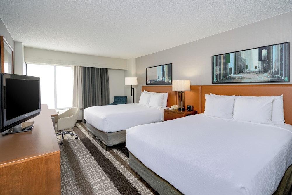 Standard Room, 2 Queen Beds, Accessible Bathtub (Communications, Accessible Tub) photo 1