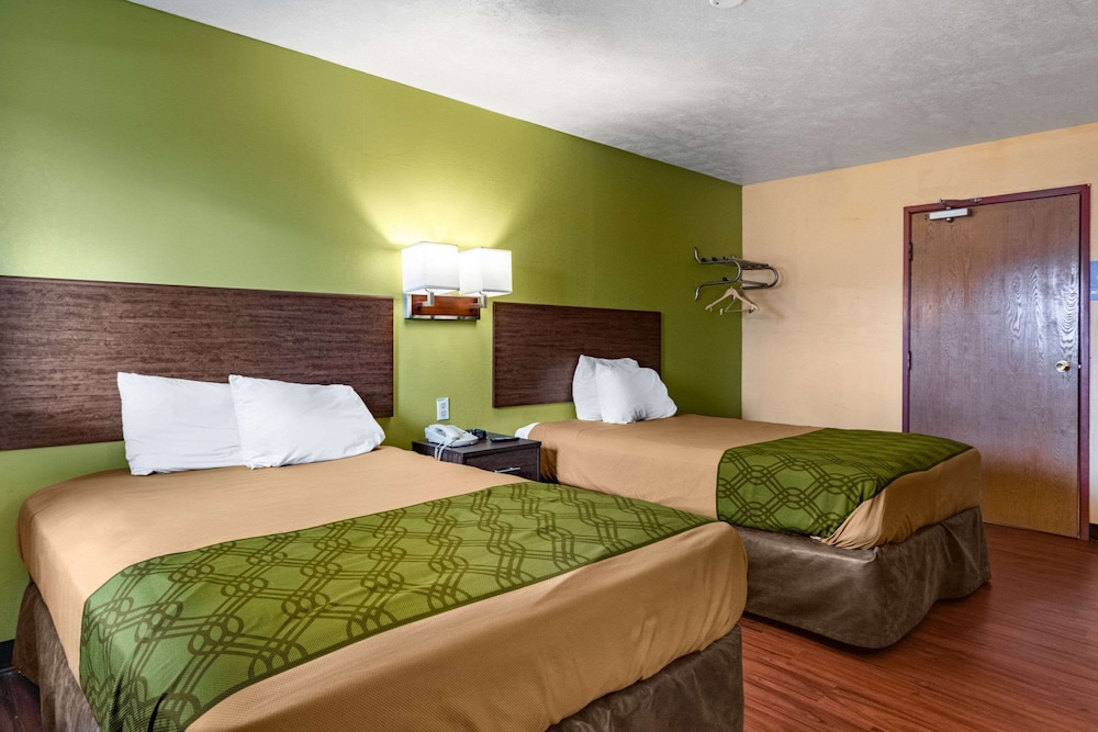 Room, 2 Double Beds, Accessible, Non Smoking - Photo 1