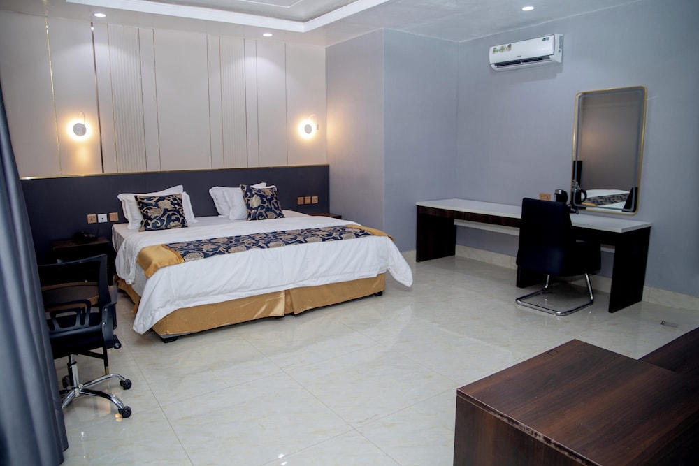 Deluxe Room, Non Smoking, City View