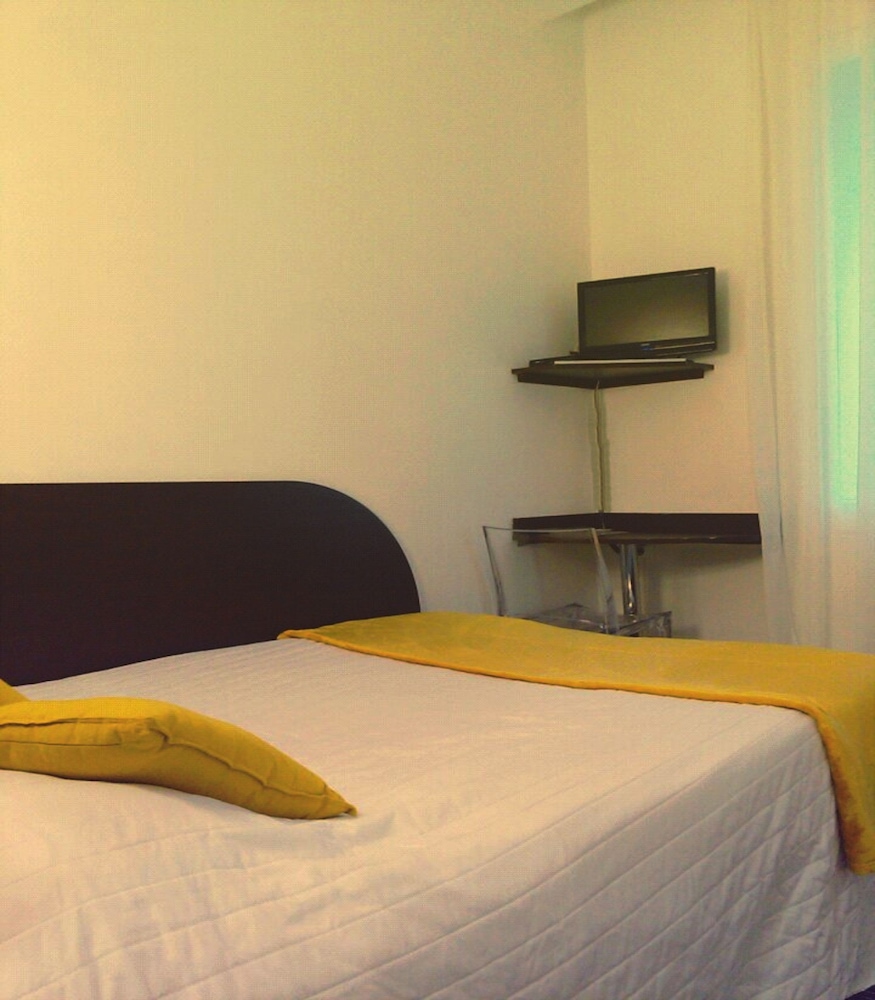 Comfort Room - Photo 2