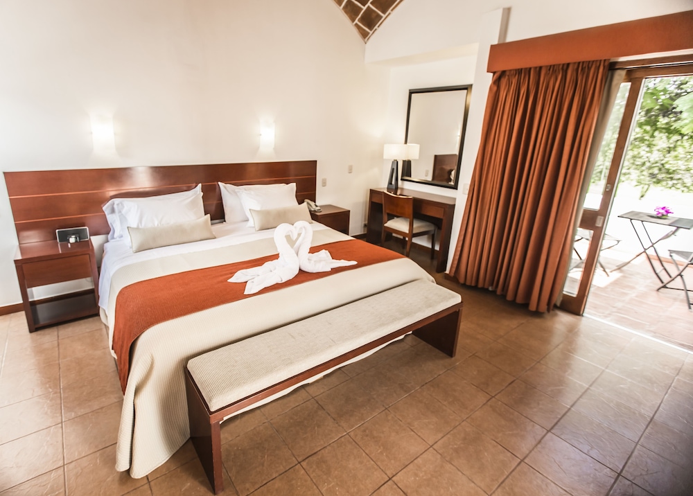 Standard Double Room - Photo 3