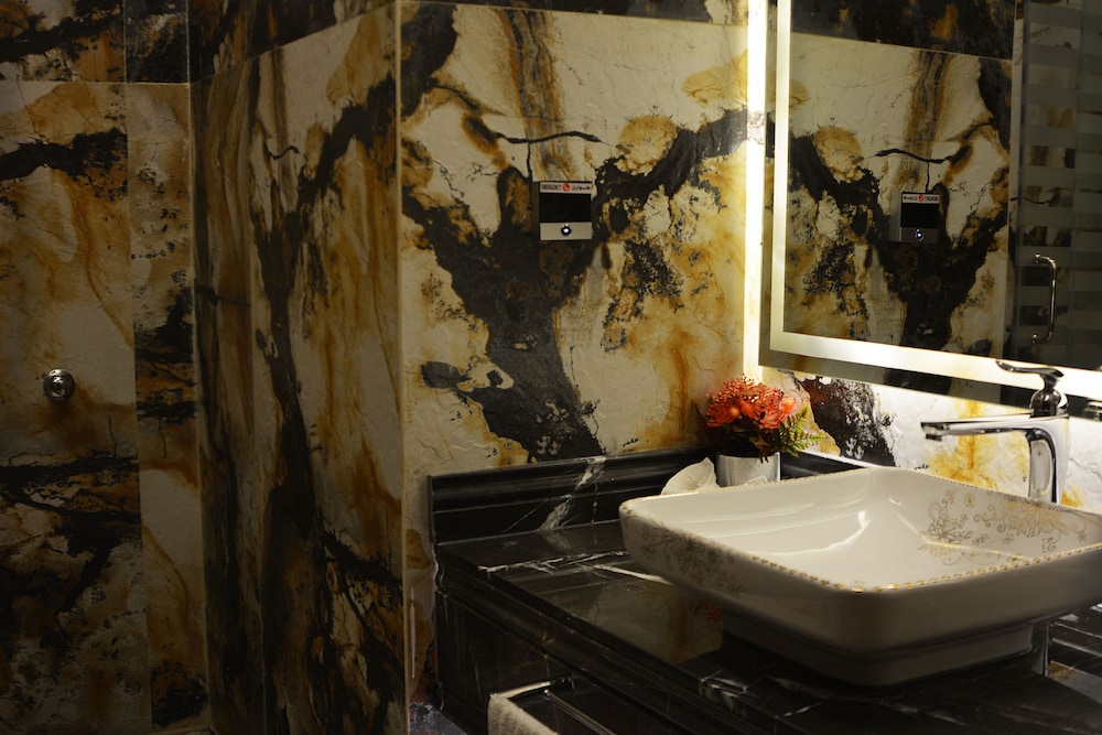 Luxury Room - Photo 4