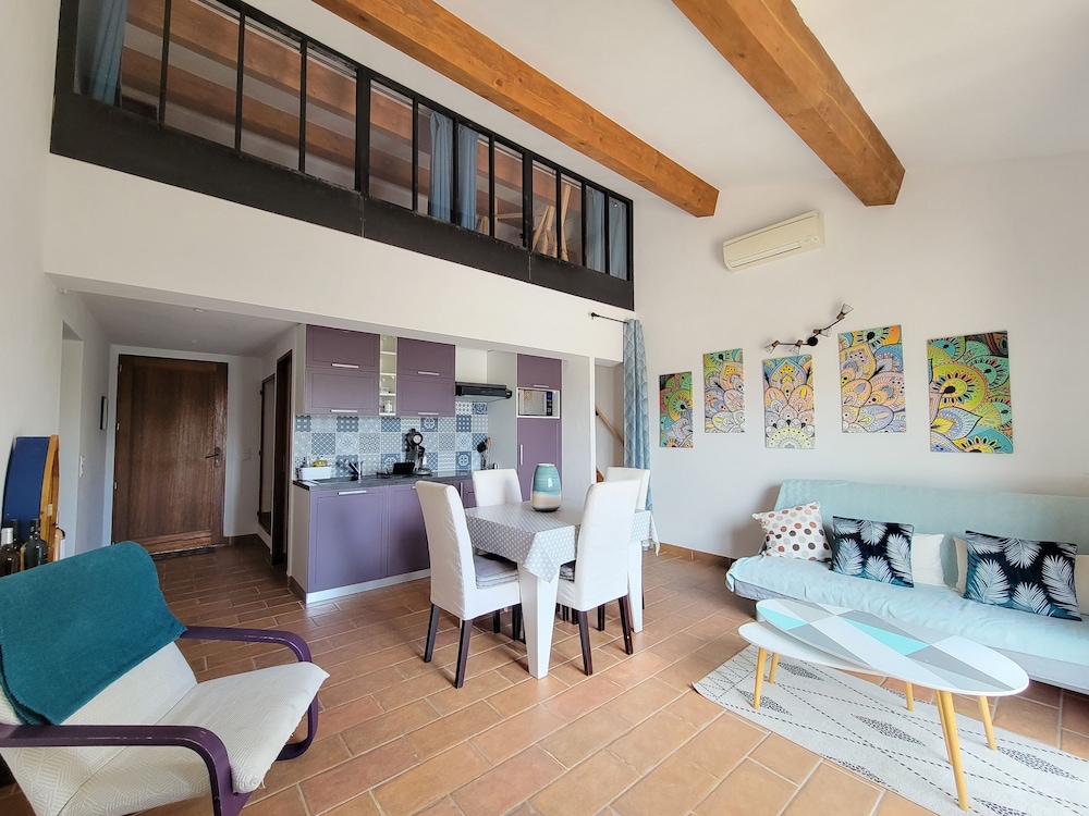 Superior Apartment photo 1