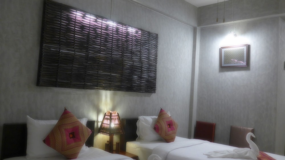 Standard Twin Room photo 2