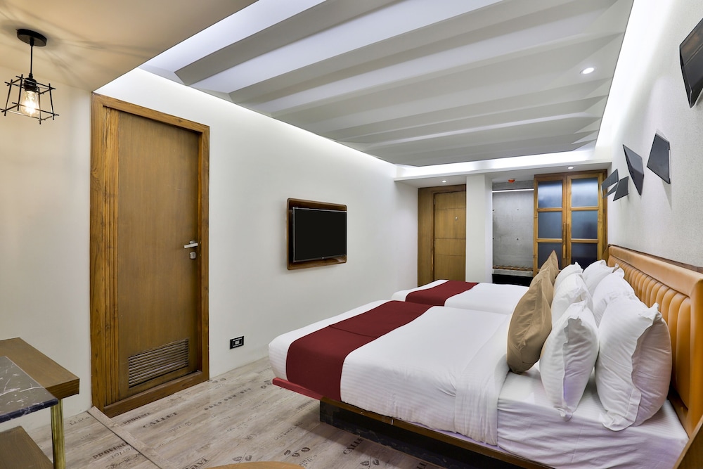Premier Room - Photo 1